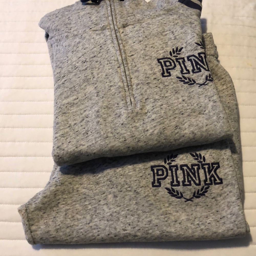 💕SOLD 💕Victoria Secret PINK sweatsuit